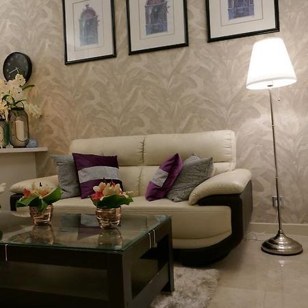 Signature Residence@Desa Sri Hartamas Kuala Lumpur Esterno foto